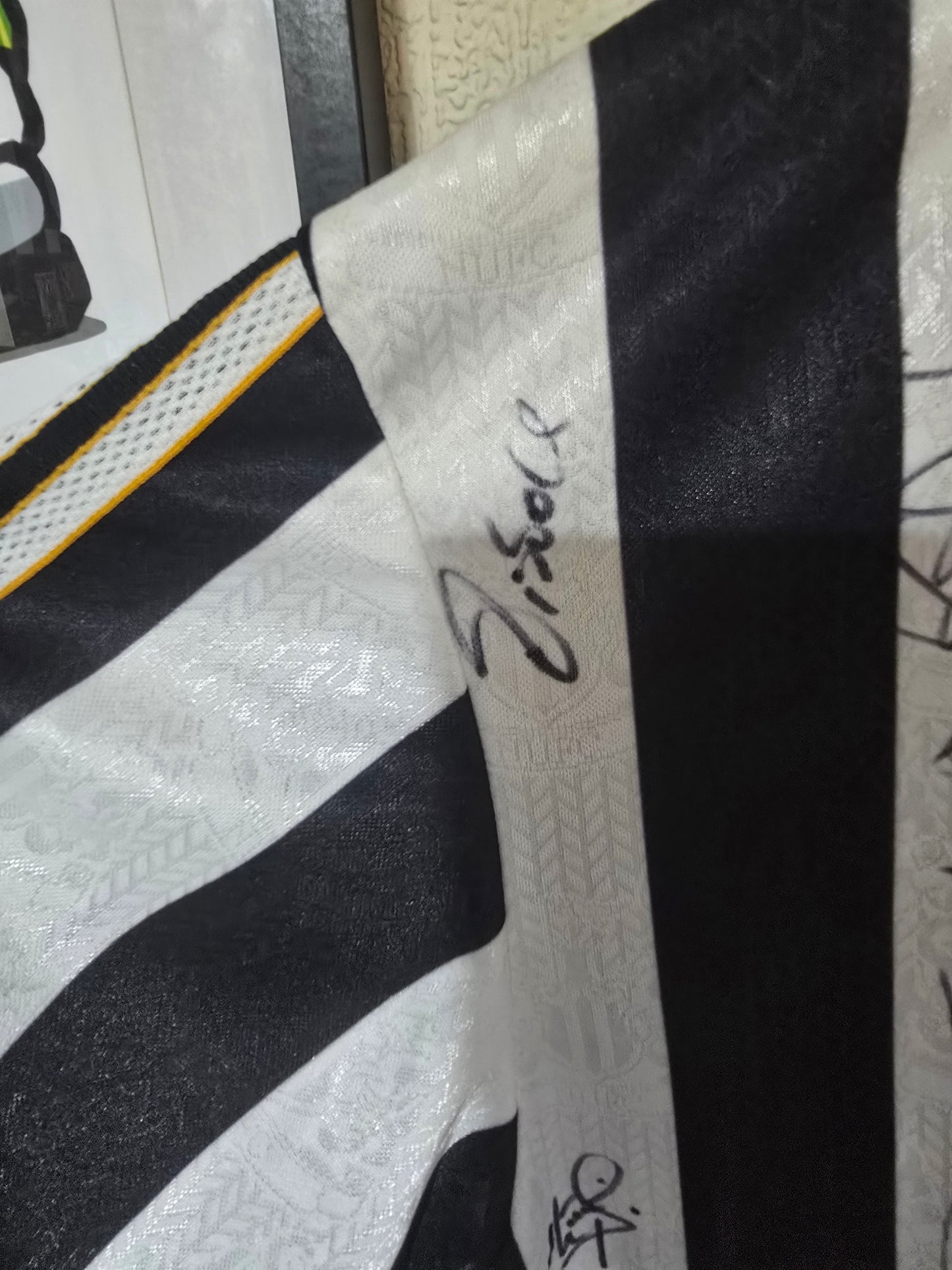 Newcastle United 1997/99 Adidas Home Shirt, Squad signed.
