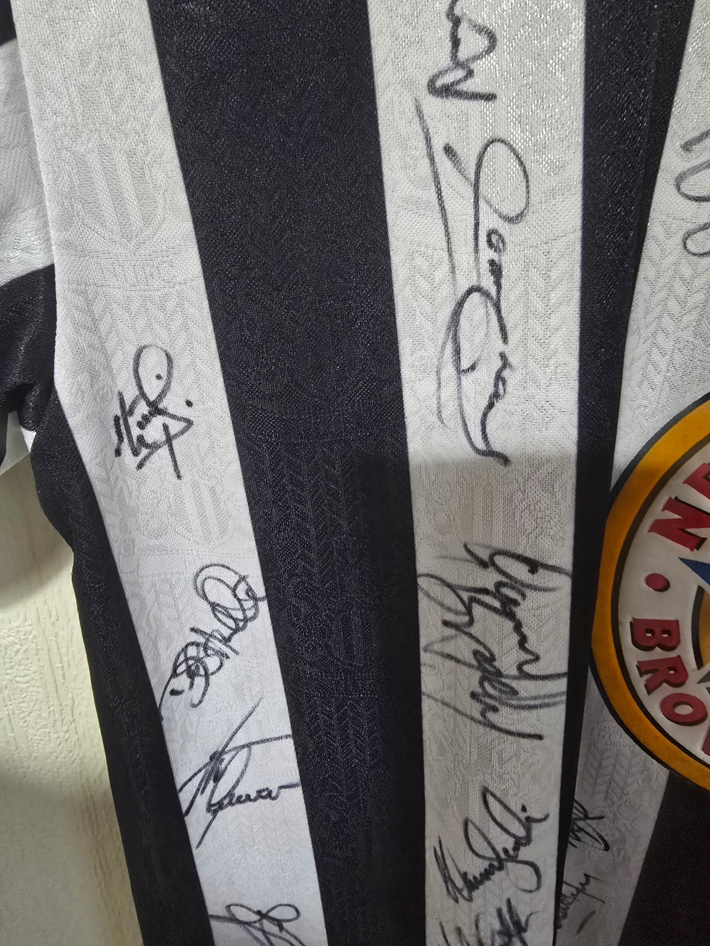 Newcastle United 1997/99 Adidas Home Shirt, Squad signed.