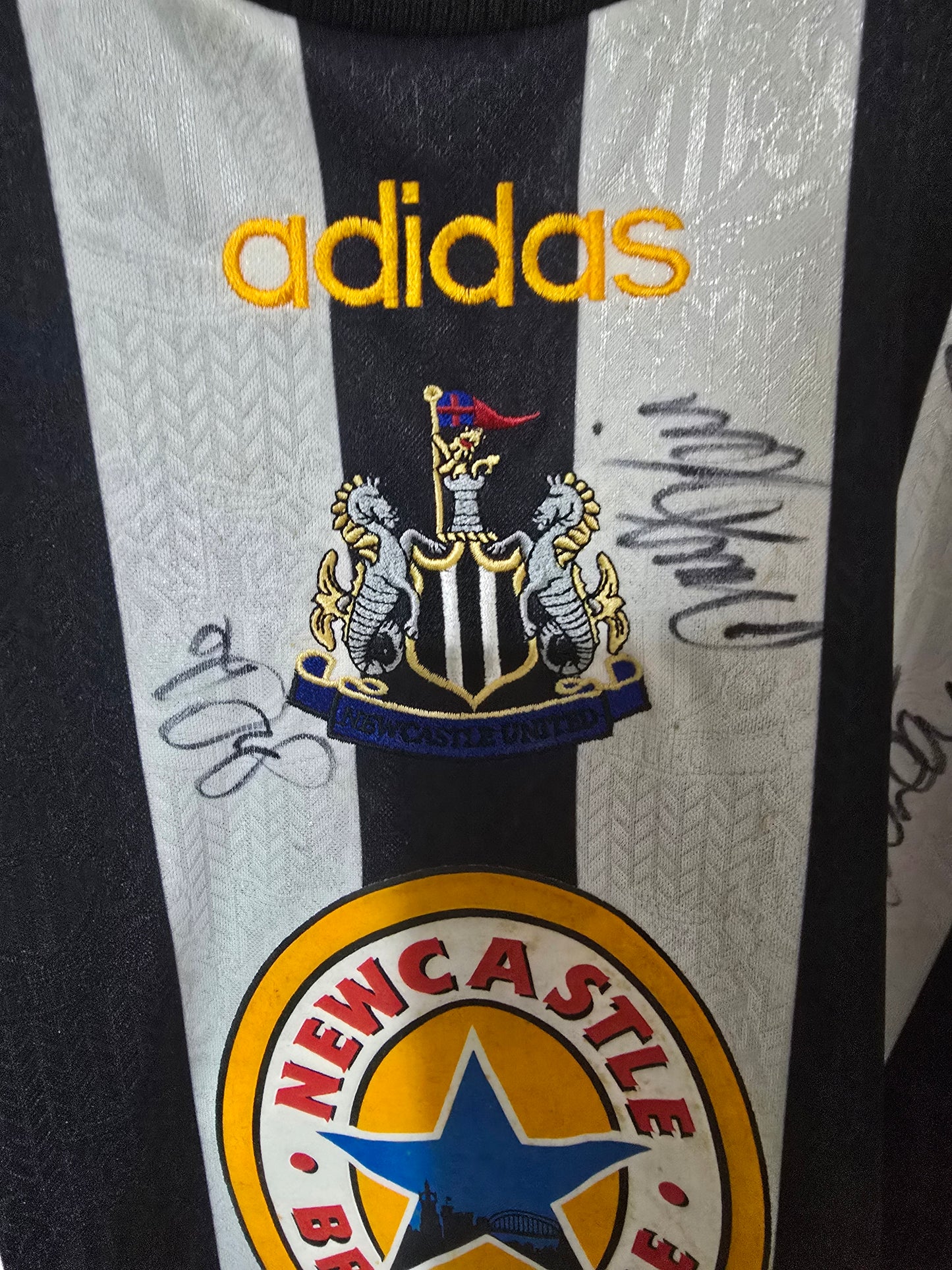 Newcastle United 1997/99 Adidas Home Shirt, Squad signed.
