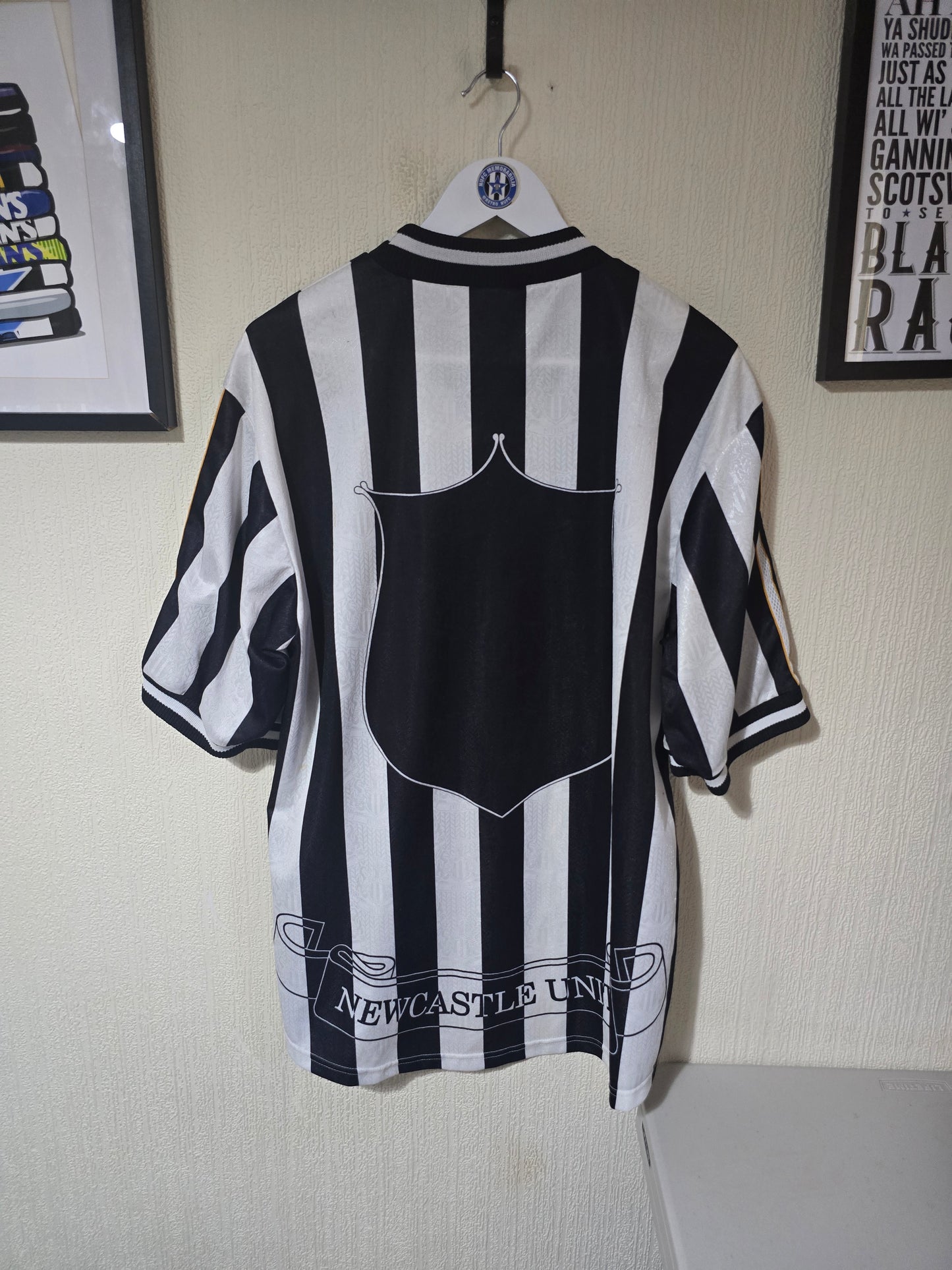 Newcastle United 1997/99 Adidas Home Shirt, Squad signed.