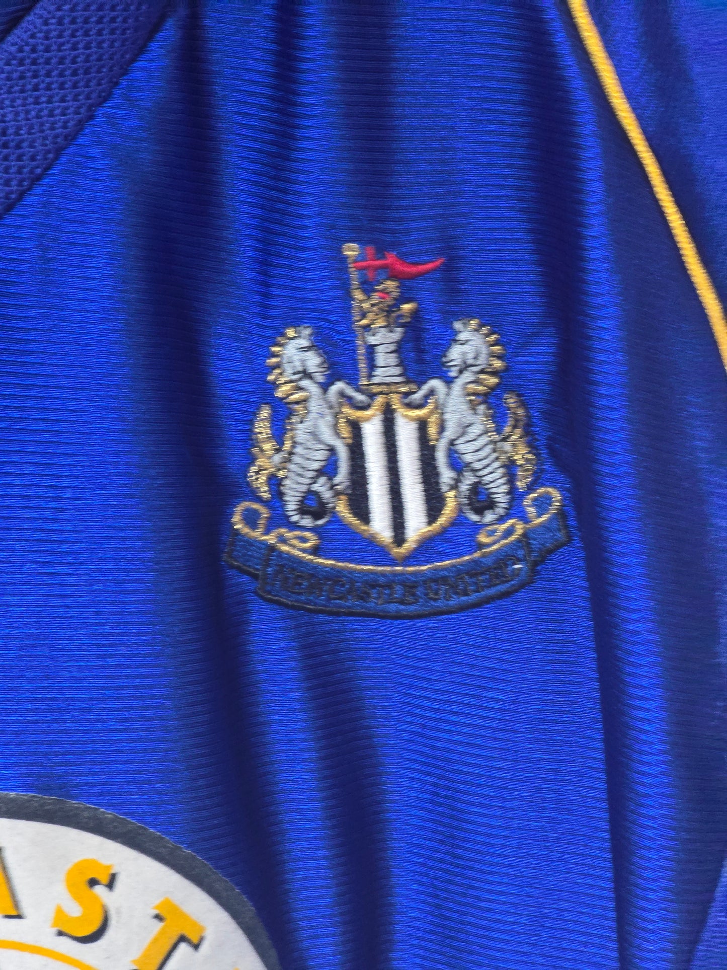 Newcastle United 1998/99 Adidas Away Shirt - Large