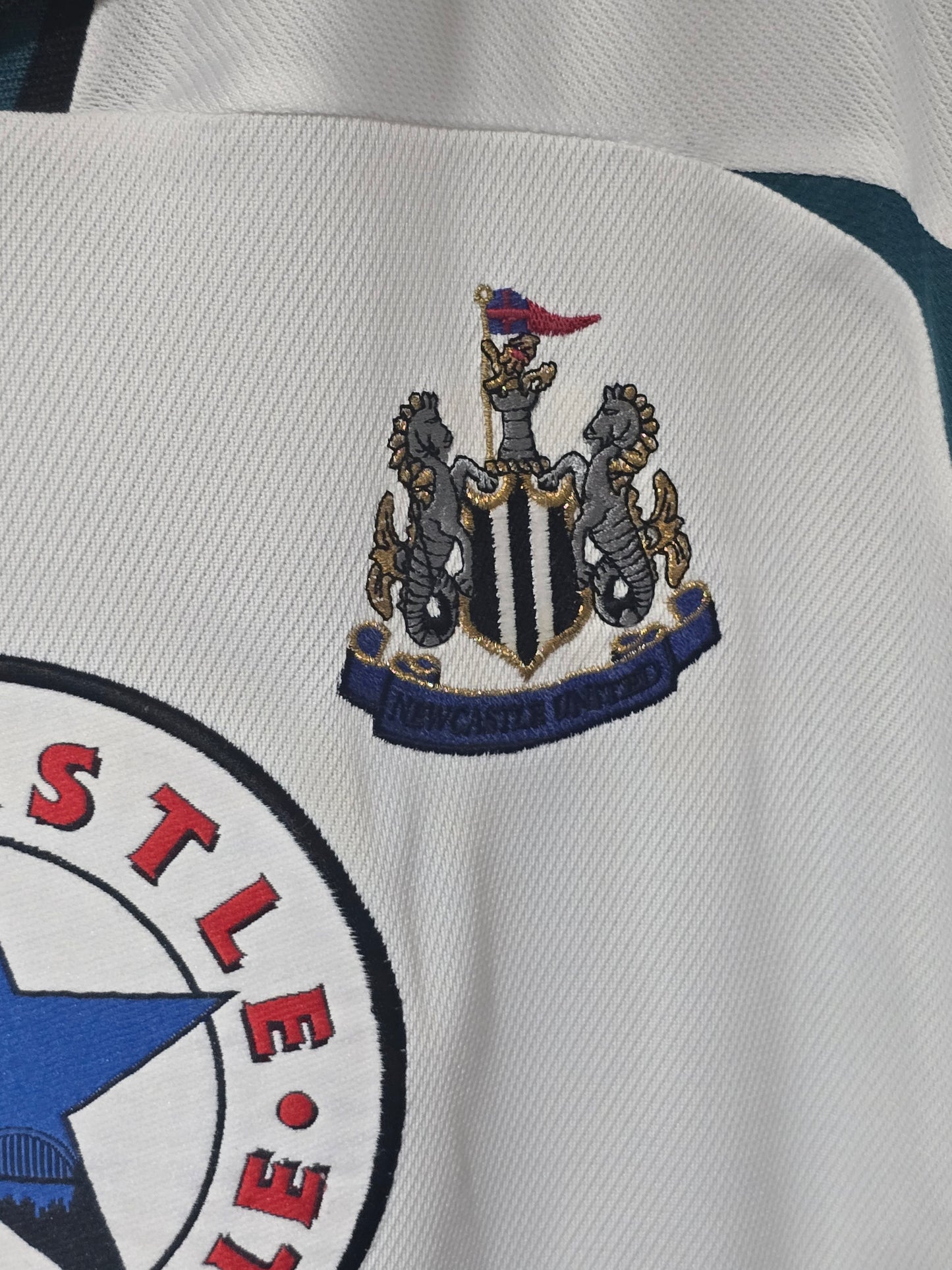Newcastle United 1999/00 Adidas Away Shirt #14 KETSBAIA - Small
