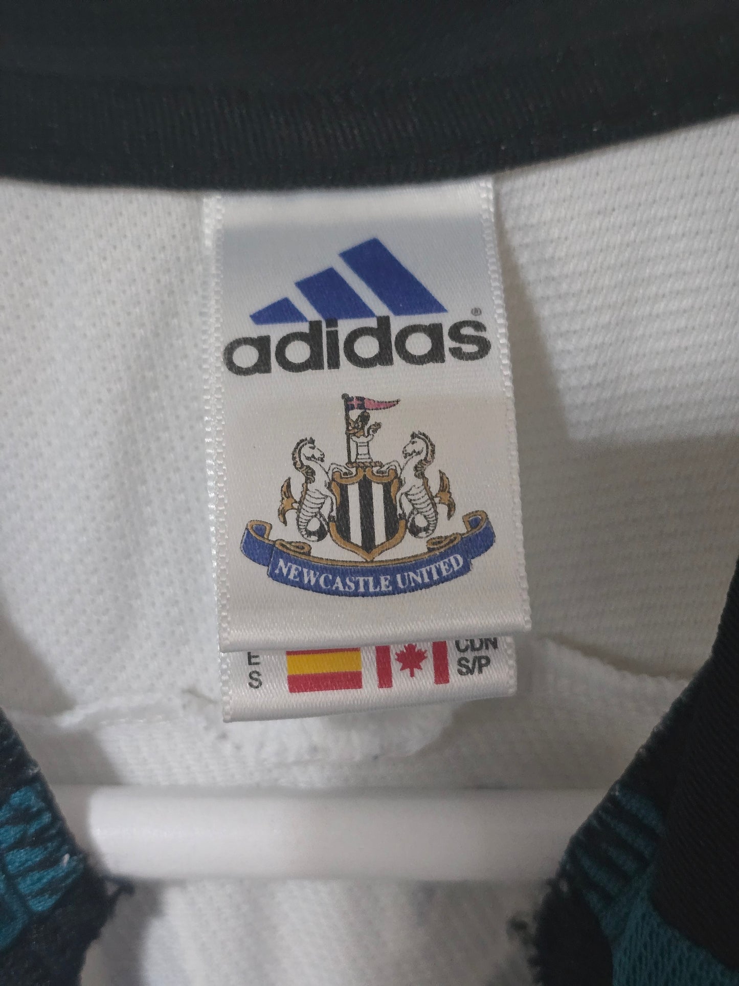 Newcastle United 1999/00 Adidas Away Shirt #14 KETSBAIA - Small