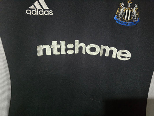 Newcastle United 2002/03 Adidas Sweatshirt - Medium