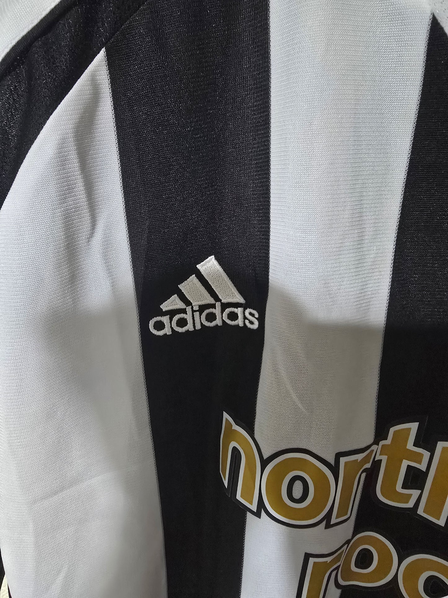 Newcastle United 2005/07 Adidas Home shirt BNWT #9 SHEARER - XL
