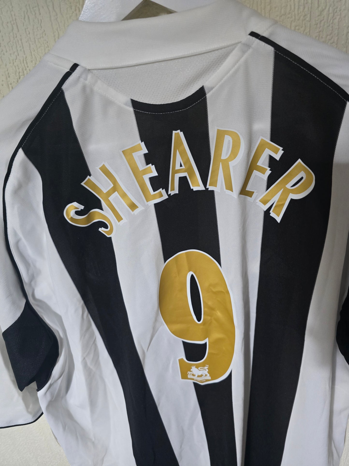 Newcastle United 2005/07 Adidas Home shirt BNWT #9 SHEARER - XL