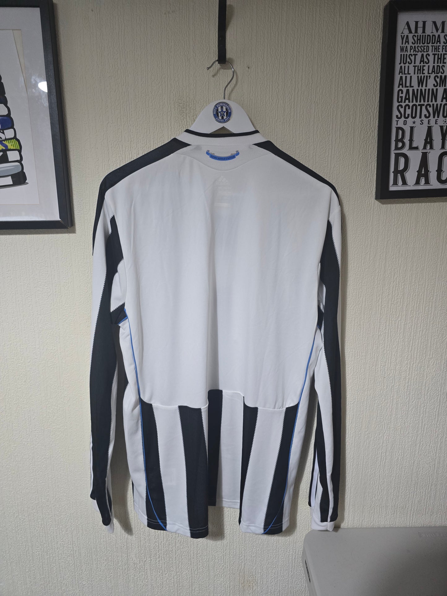 Newcastle United 2009/10 Player Version Adidas Home Shirt, Squad Signed Long Sleeved