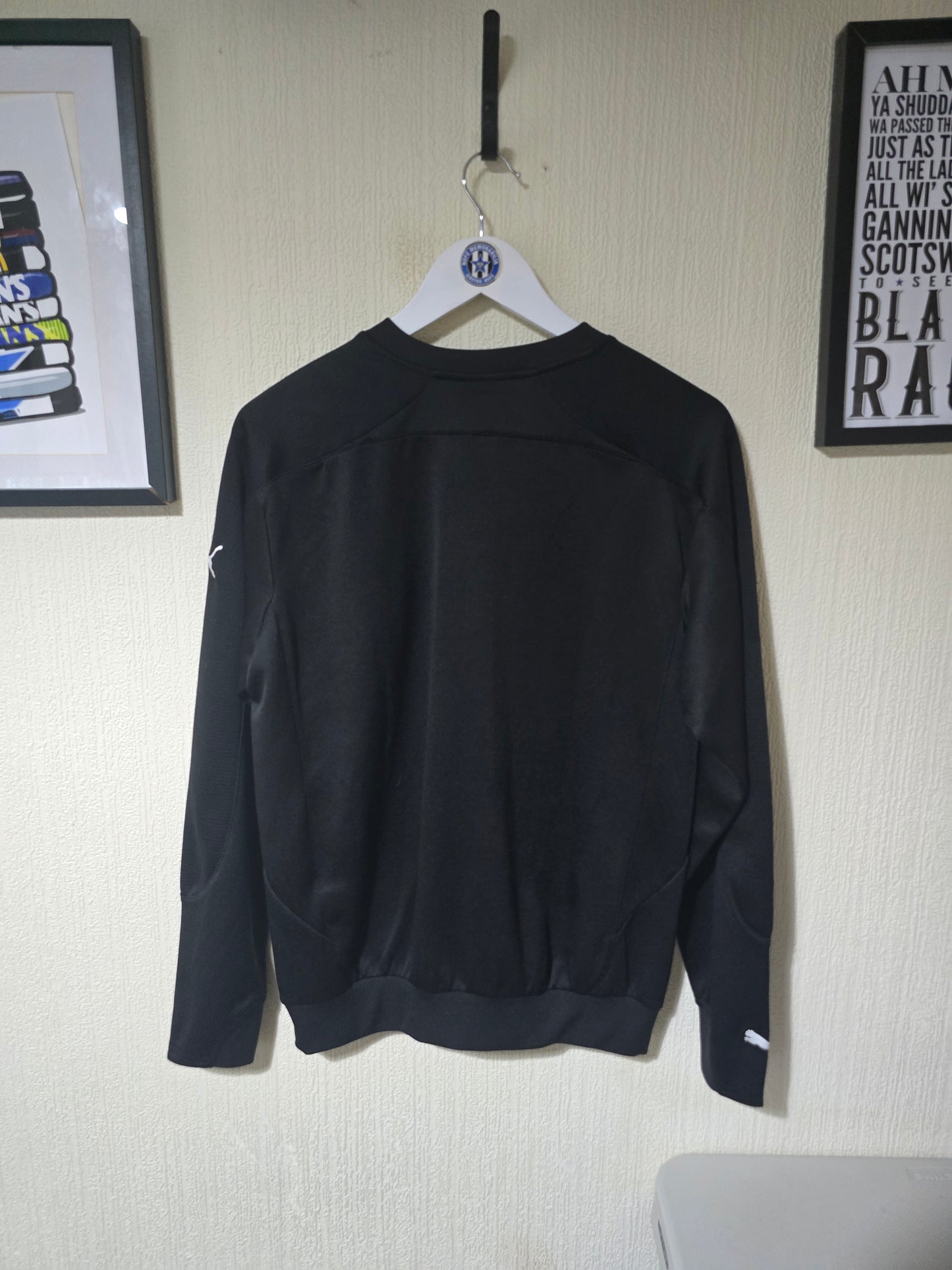 Newcastle United 2011/12 Puma Sweatshirt - Small