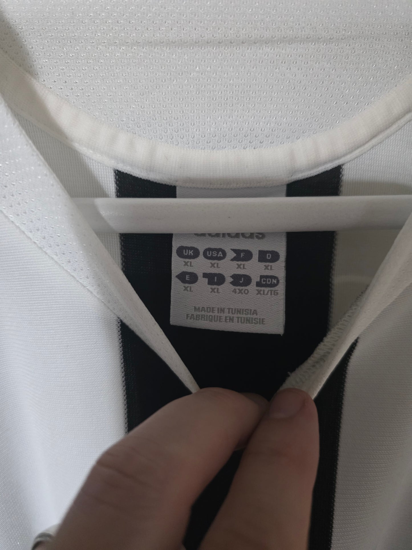 Newcastle United 2005/07 Adidas Home shirt #9 MARTINS - XL