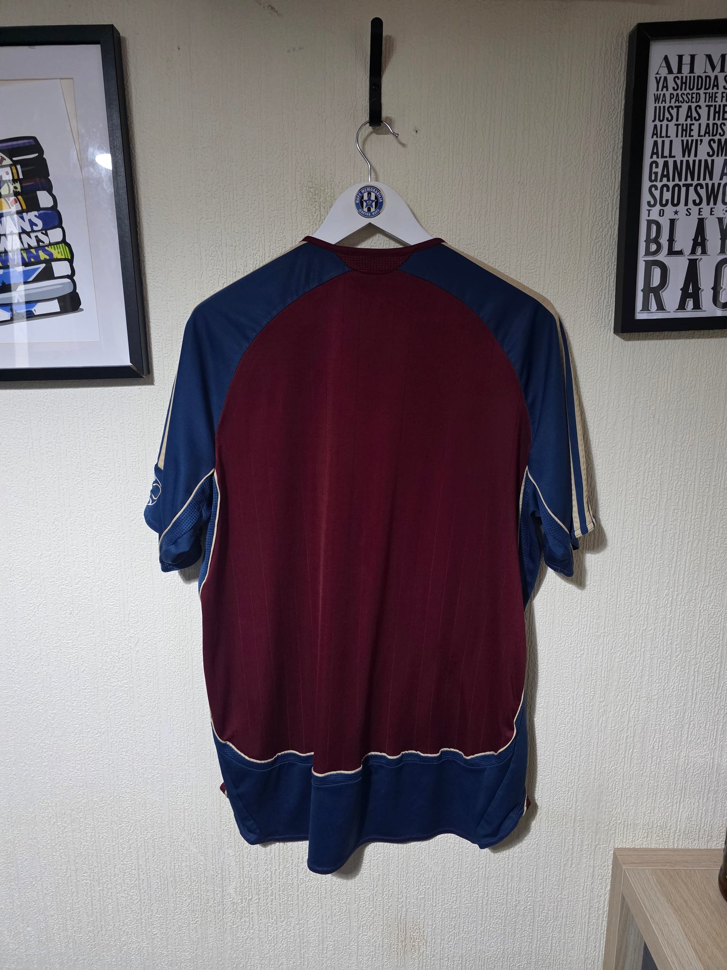 Newcastle United 2006/07 Adidas Away shirt - Medium