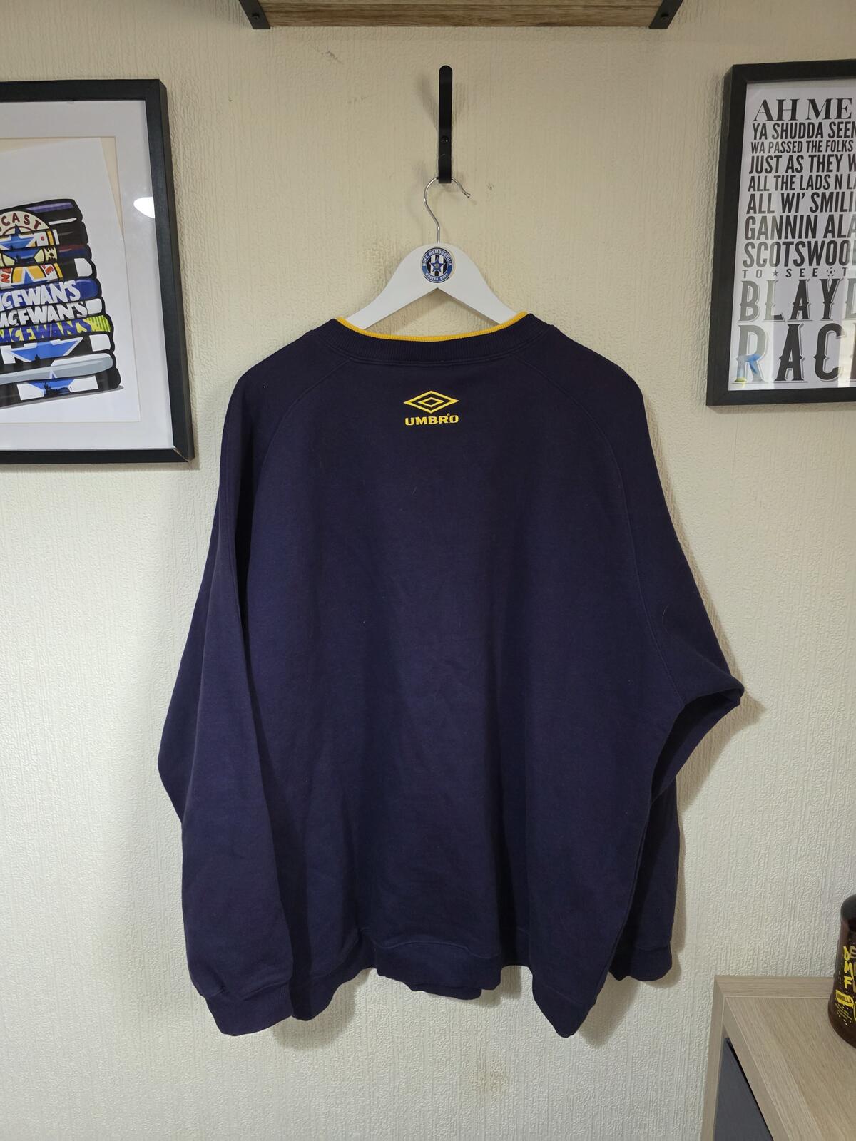 Scotland 1994/96 Umbro Sweatshirt - XL