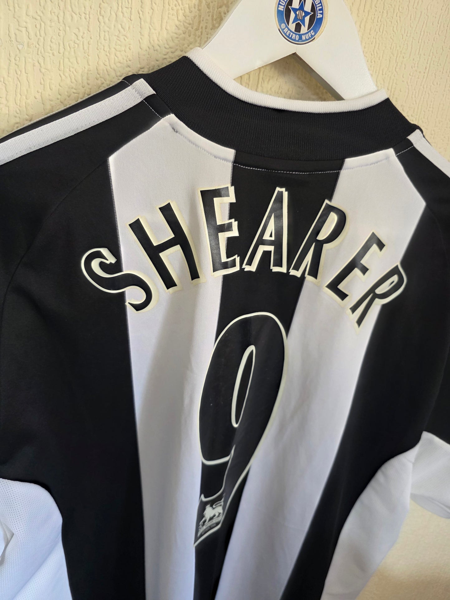 Newcastle United 2001/03 Adidas Home Shirt #9 SHEARER - Medium