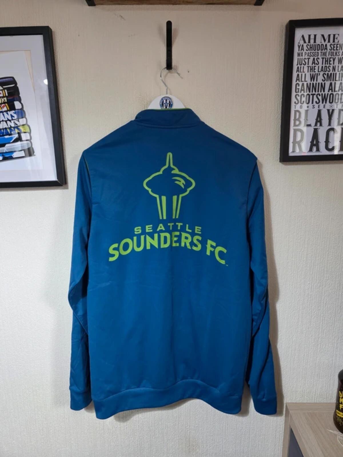 Seattle Sounders 2010/11 Adidas Jacket - XL