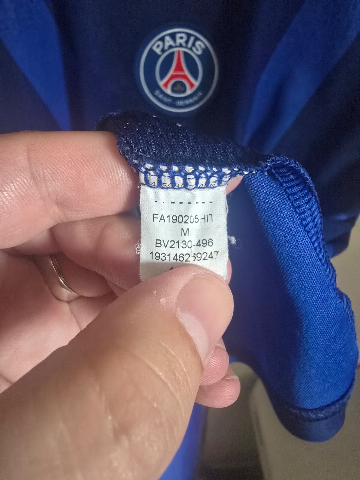 PSG Paris St Germain 2019/20 Nike pre game shirt, Medium