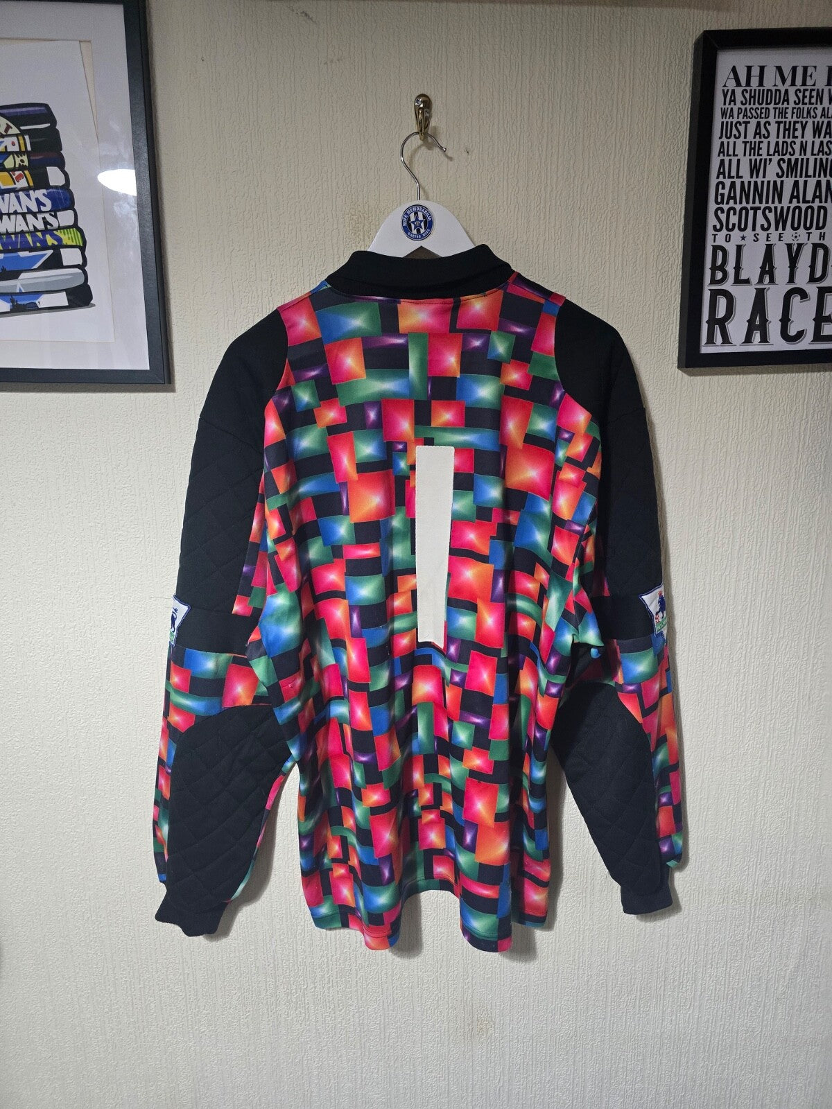 NEWCASTLE UNITED PAVEL SRNICEK MATCHWORN SHIRT V SAMPDORIA