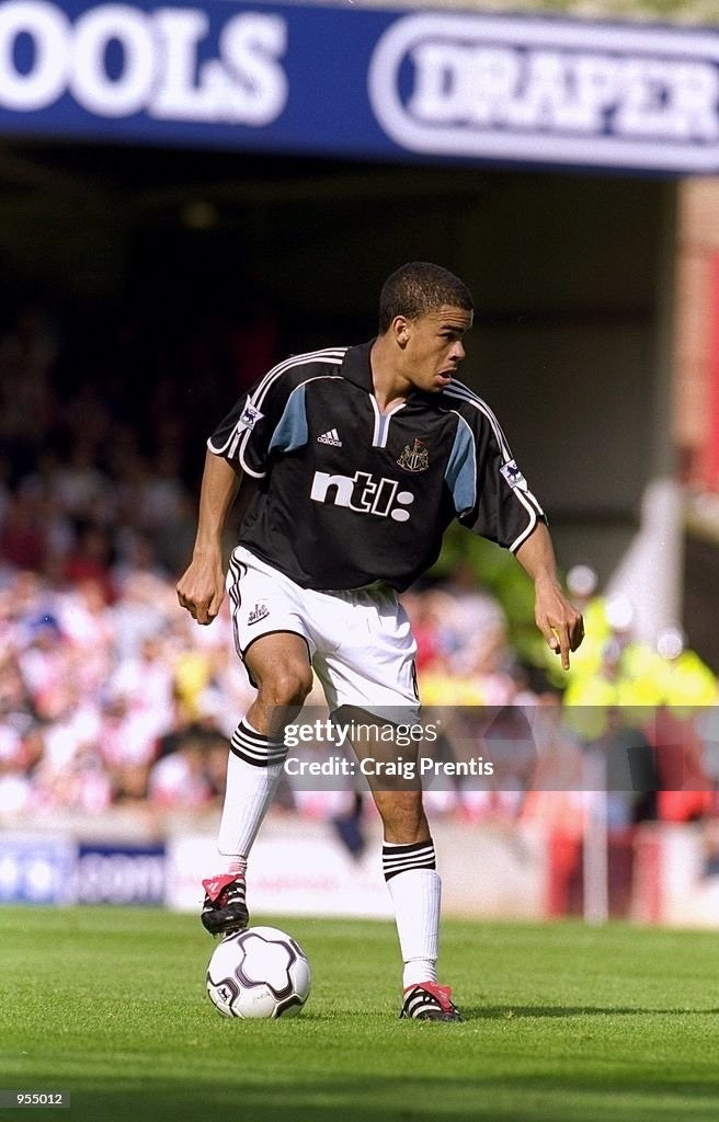 Newcastle United 2000/01 Matchworn Kieron Dyer away shirt V Southampton