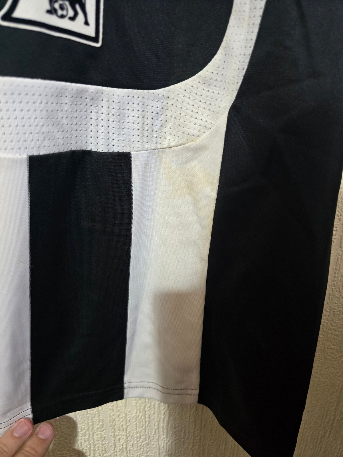 Newcastle United 2007/09 Matchworn Damien Duff home shirt v Arsenal