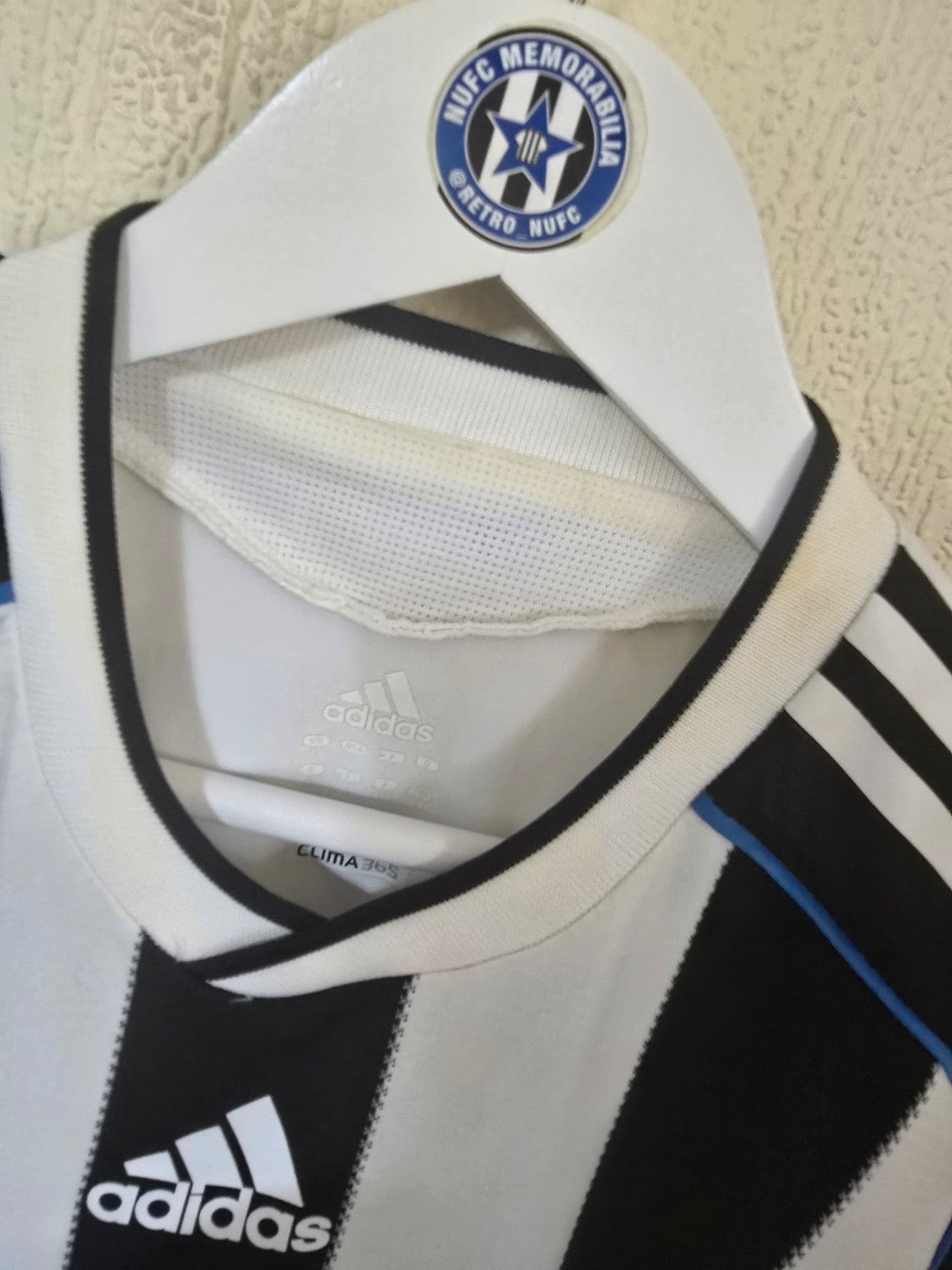 Newcastle United Adidas 2009/10 Nicky Butt matchworn & signed home shirt