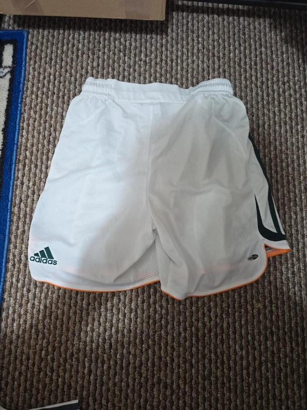 Newcastle United 2006/07 Adidas Shorts - 36in