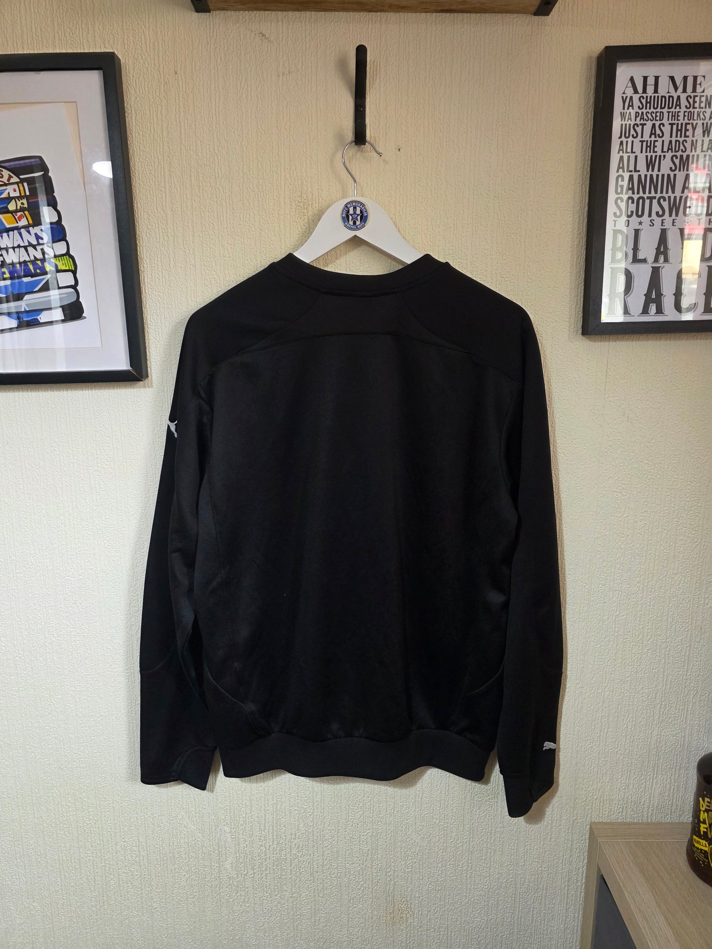 Newcastle United 2011/12 Puma Sweatshirt - Medium