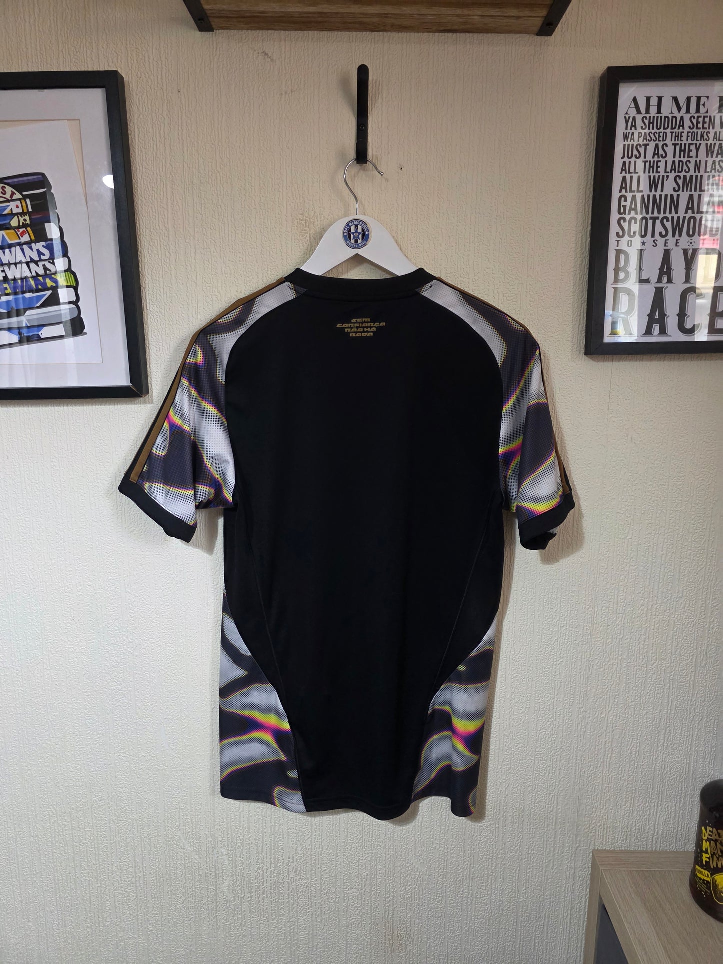 Newcastle United 2024/25 Adidas love unites shirt - Small