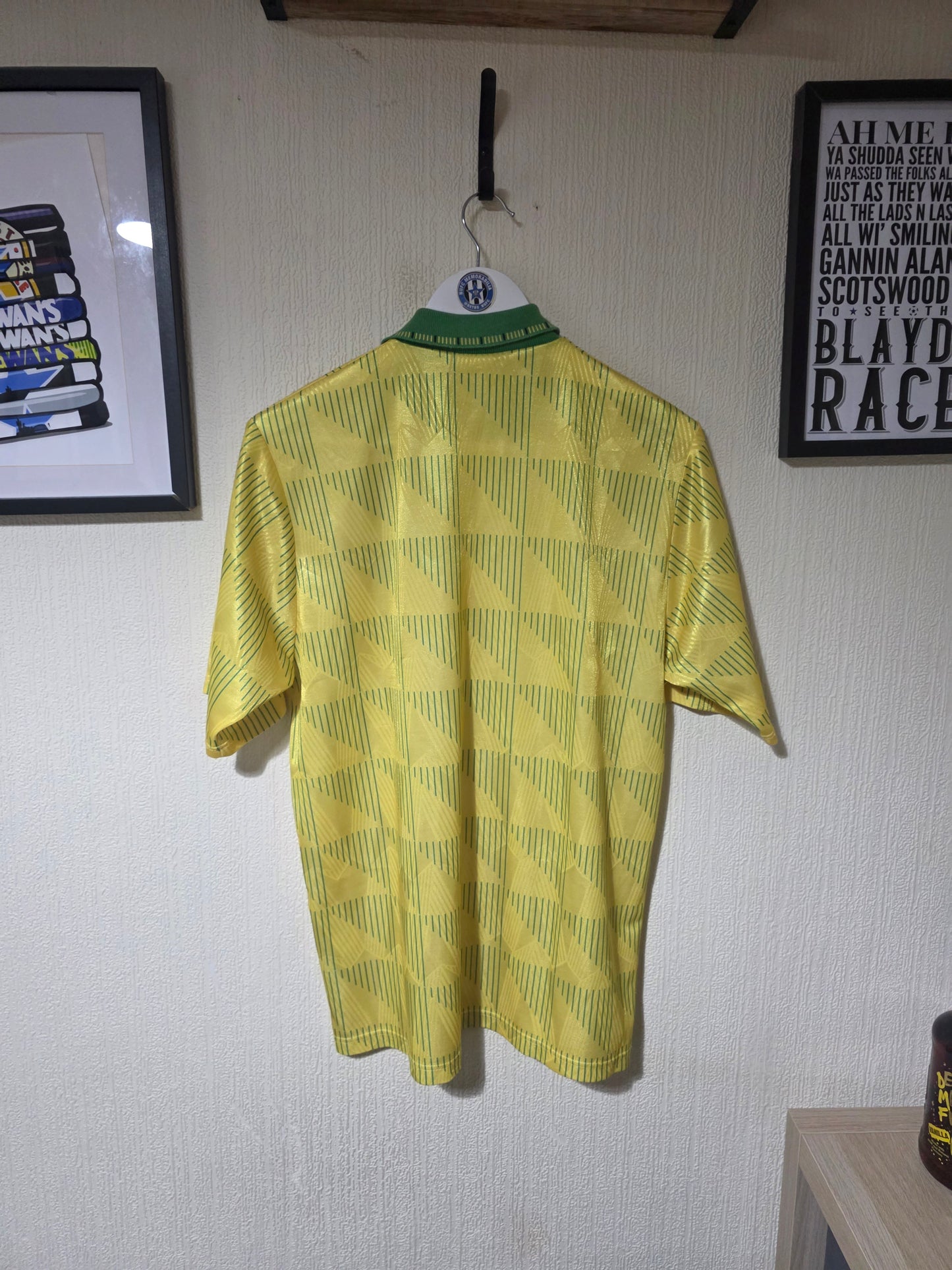 Newcastle United 1990/93 Umbro Away Shirt