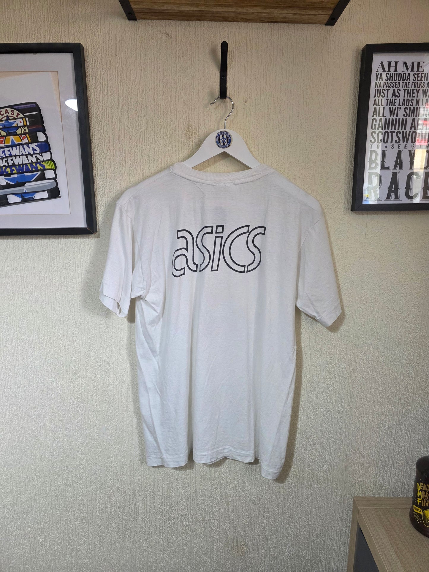 Newcastle United 1993/95 Asics training shirt - Small