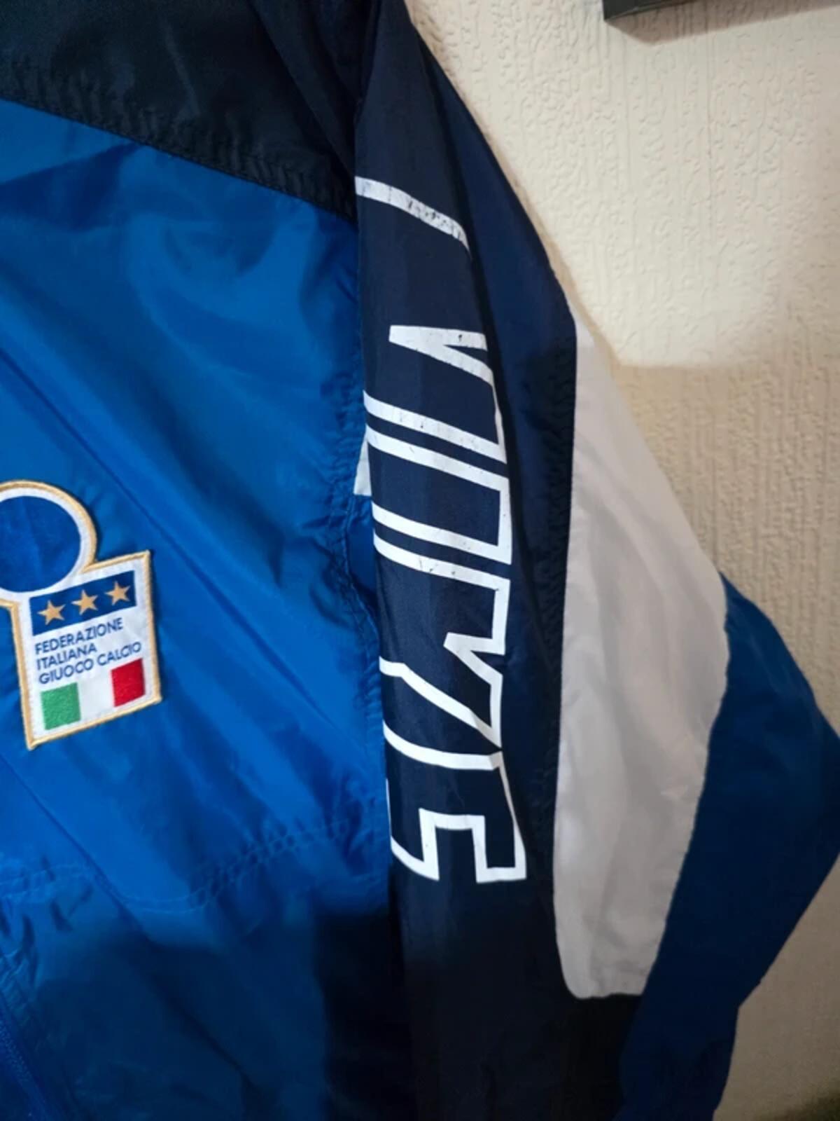 Italy 1996/97 Nike Rain Coat - Medium