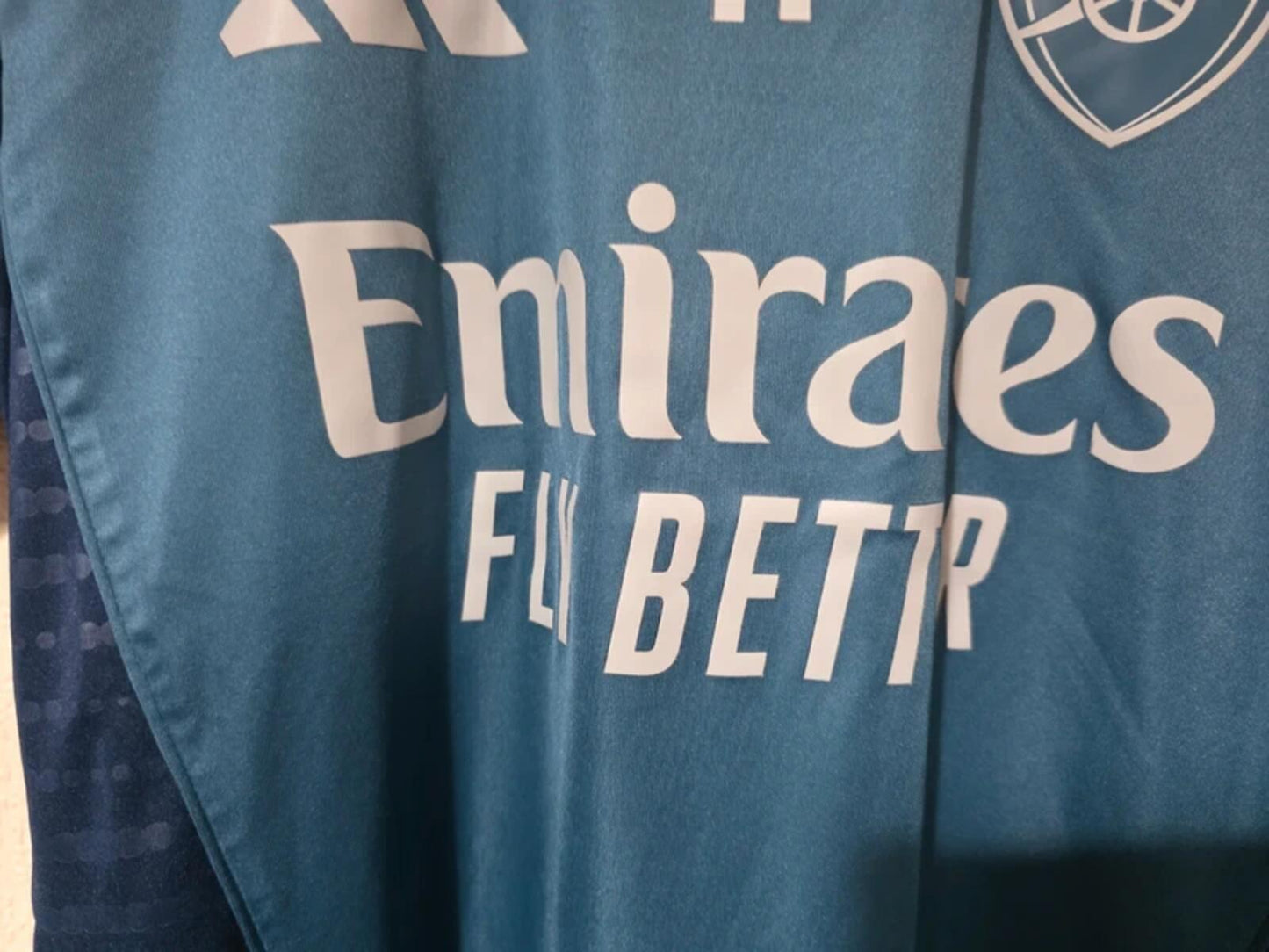 Arsenal 2025/26 Adidas Martinelli worn training shirt - Small