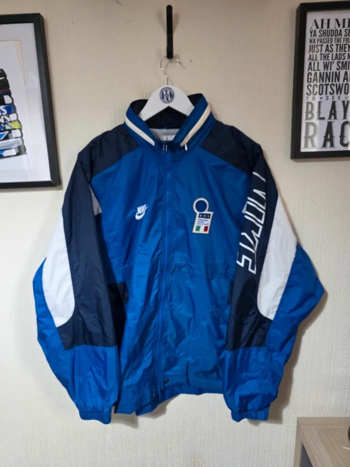 Italy 1996/97 Nike Rain Coat - Medium