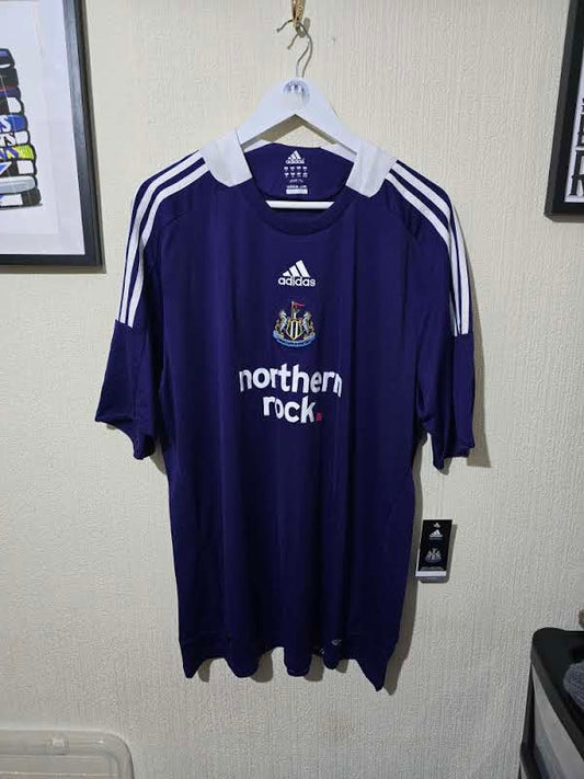 Newcastle United 2008/09 away shirt BNWT - XL