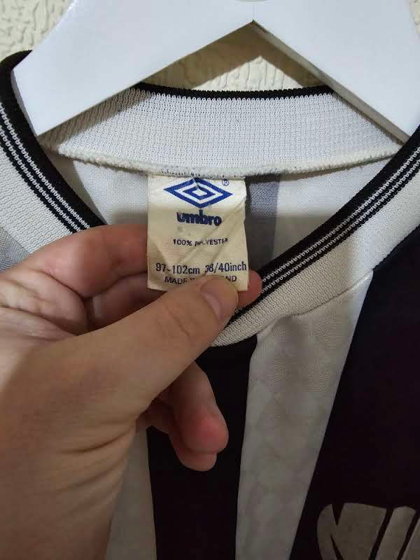 Newcastle United 1987/88 home shirt - Medium