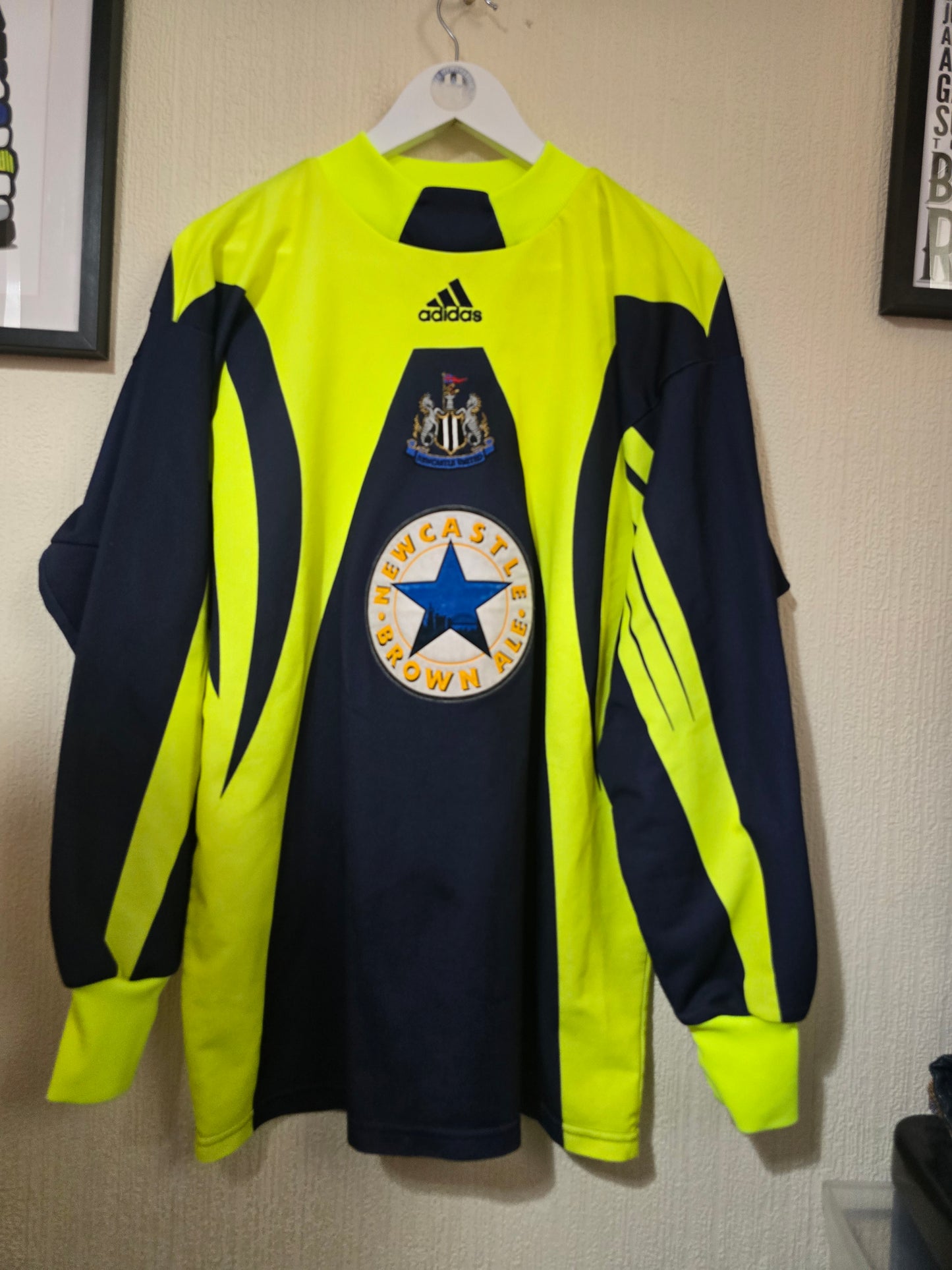 Newcastle United 1998/99 Keeper shirt - Large