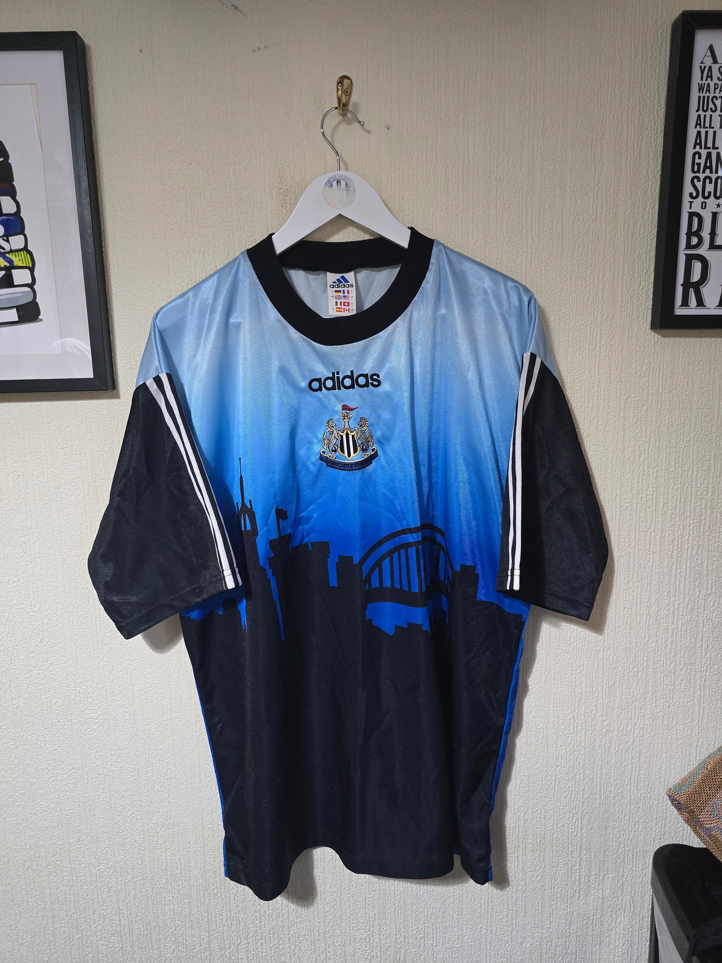 Newcastle United 1995/97 Leisure shirt - Large