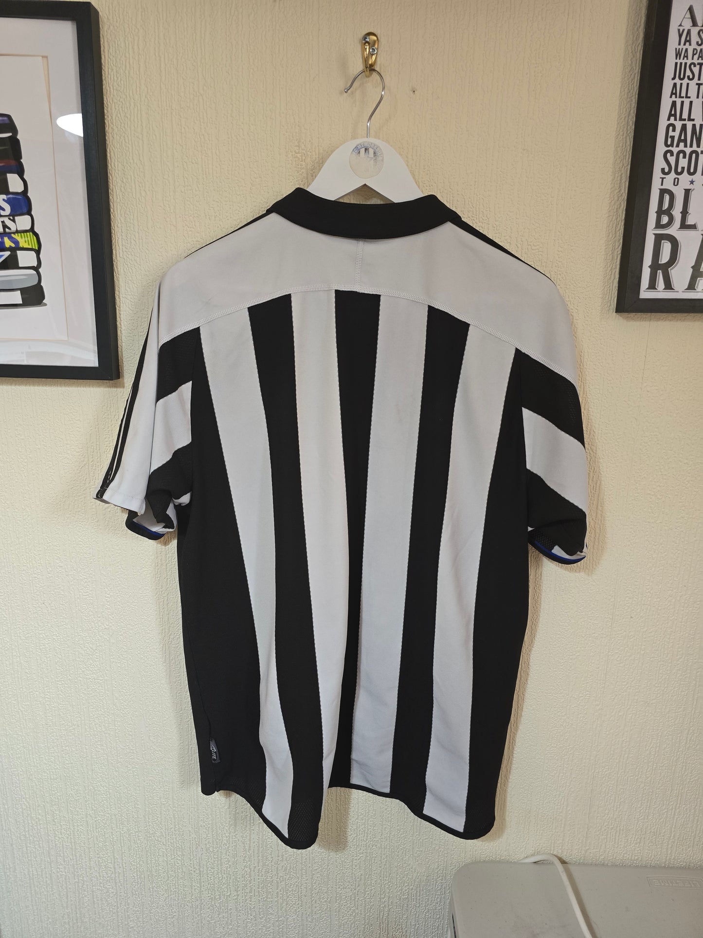 Newcastle United 2003/05 Home shirt - Large