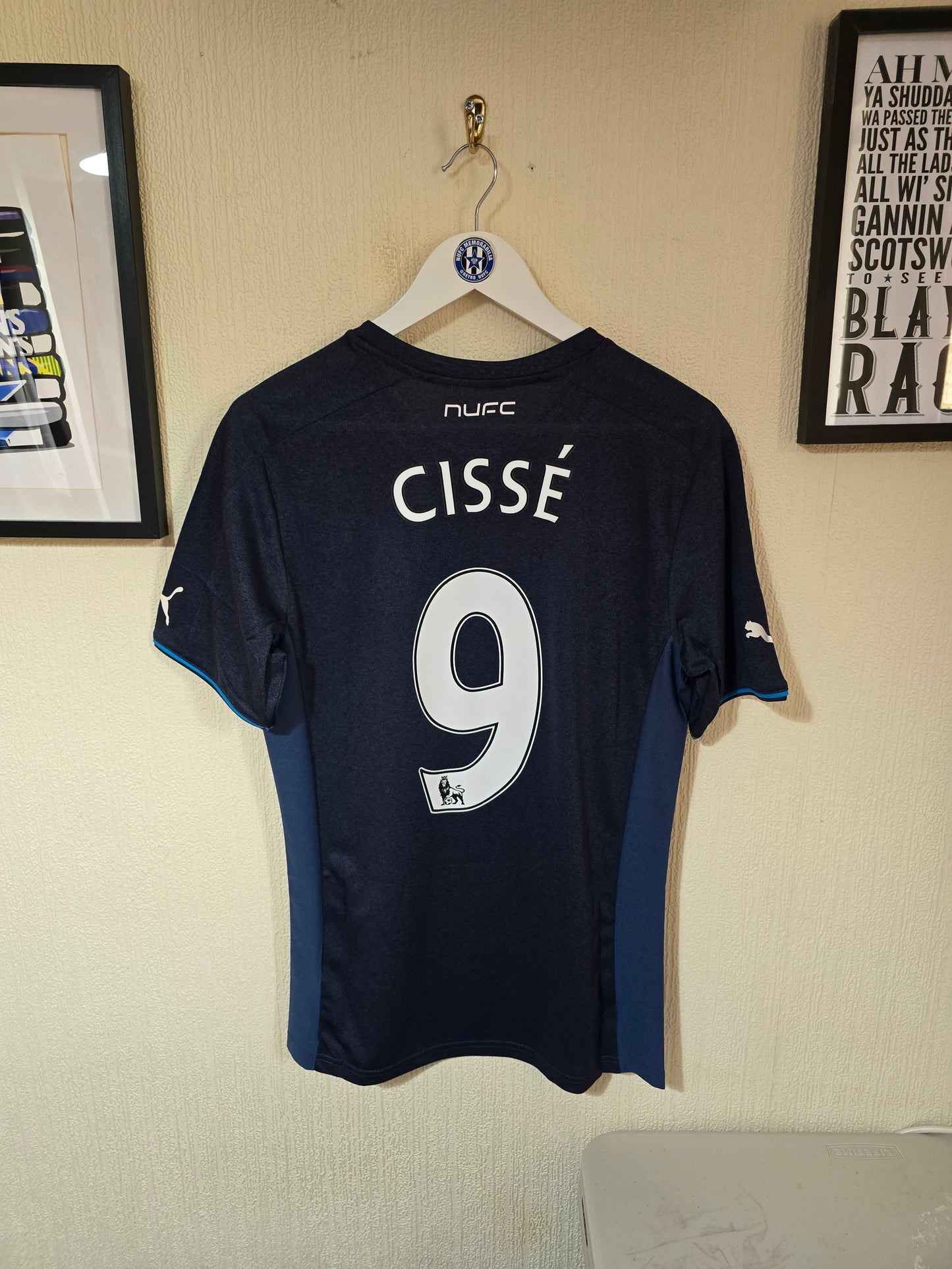 Newcastle United 2013/14 Away shirt, Player issue, BNWT, #9 CISSE - Medium