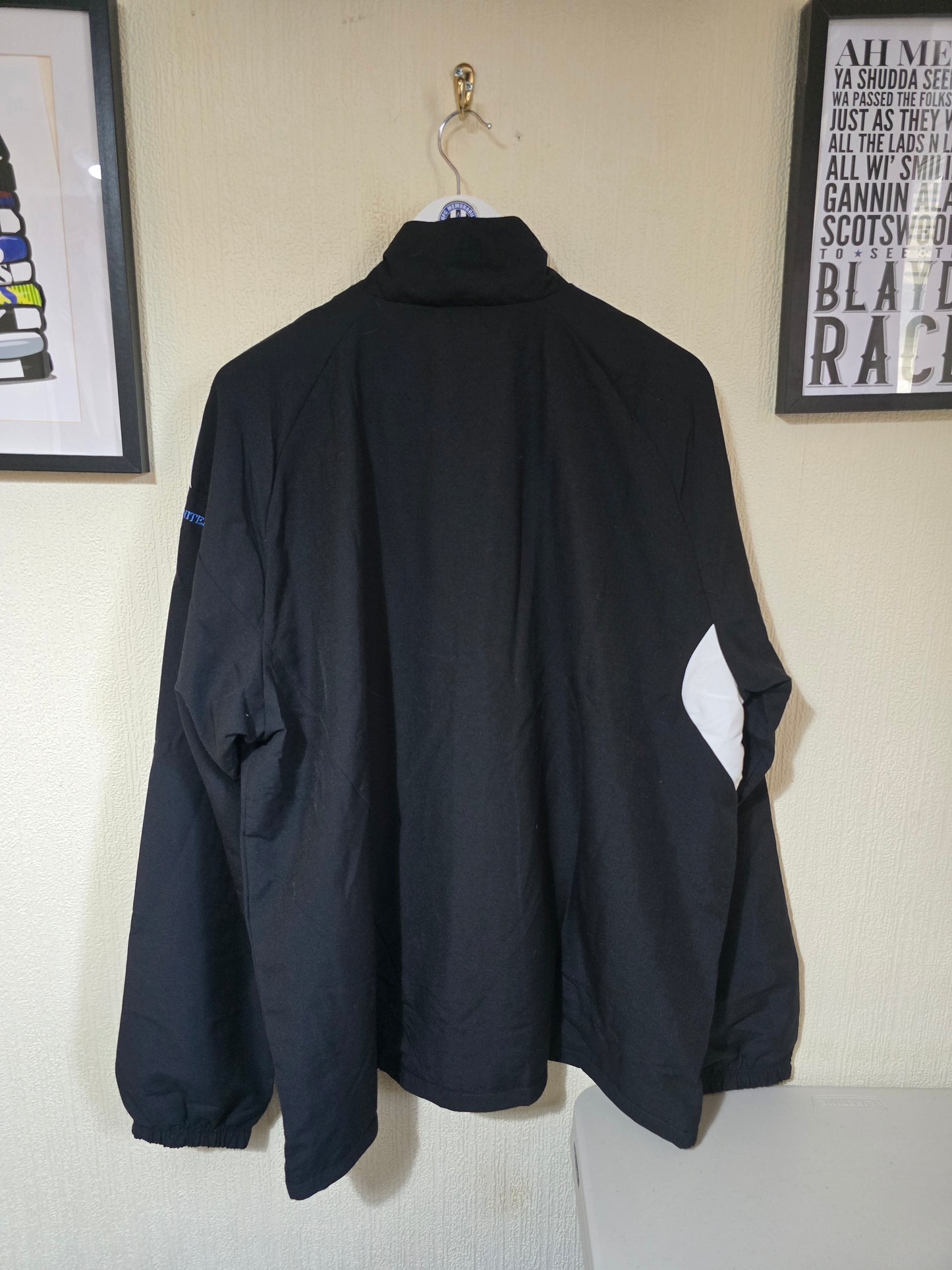 Newcastle United 2009/10 Track jacket, BNWT - XL