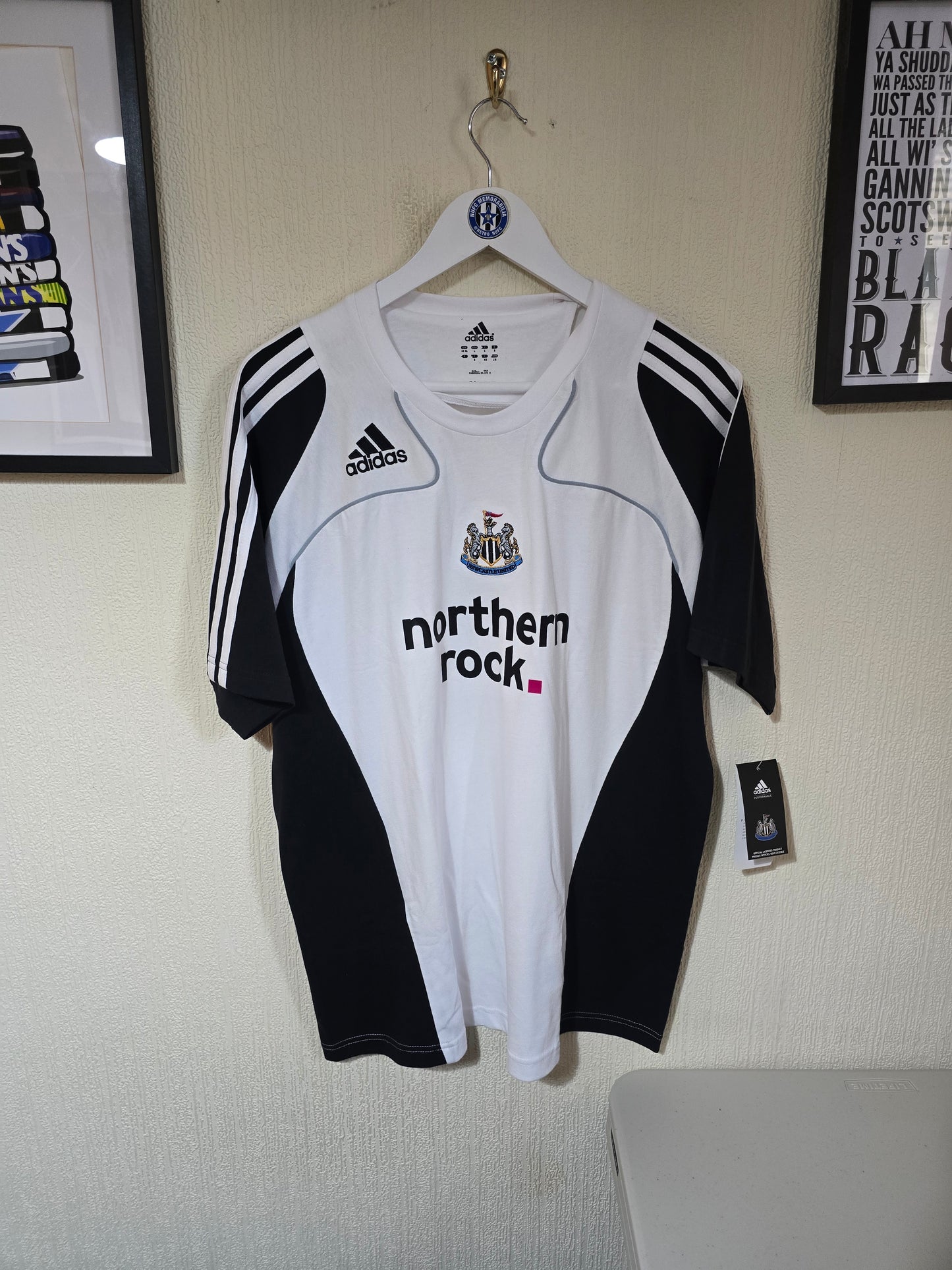 Newcastle United 2008/09 Training shirt, BNWT - XL