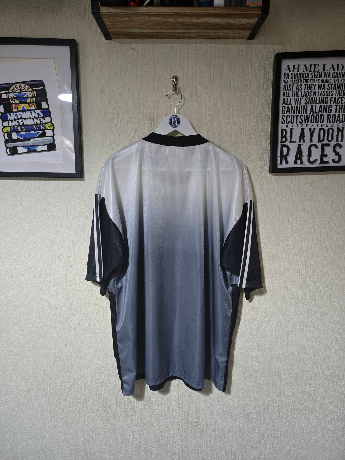 Newcastle United Adidas 90s Leisure Shirt - XL