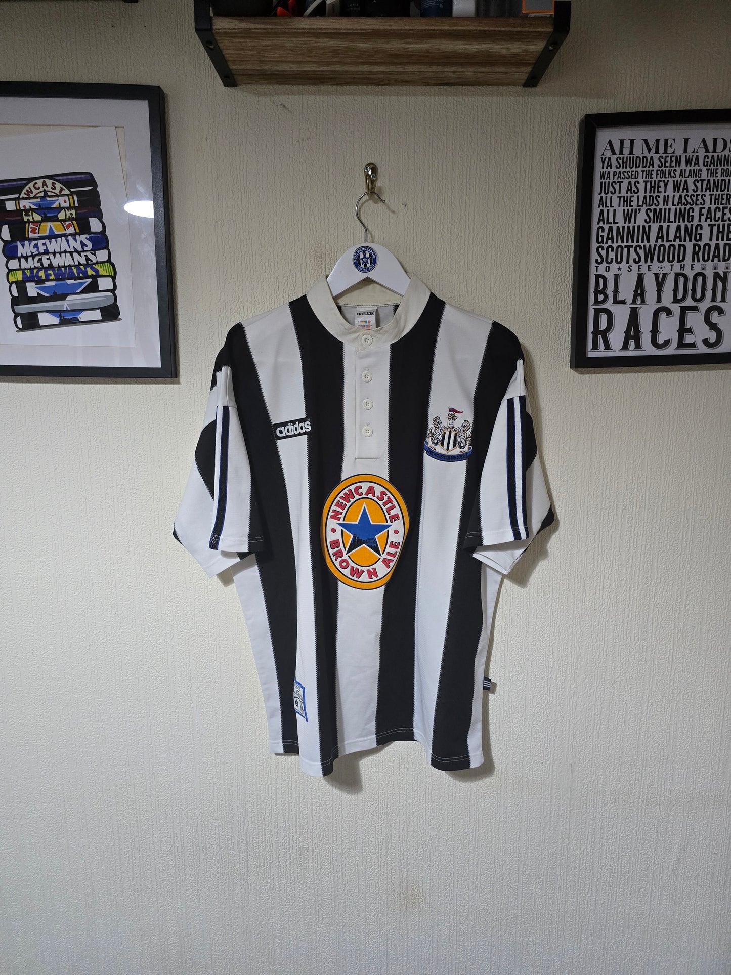 Newcastle United 1995/97 Home shirt #9 SHEARER - Large