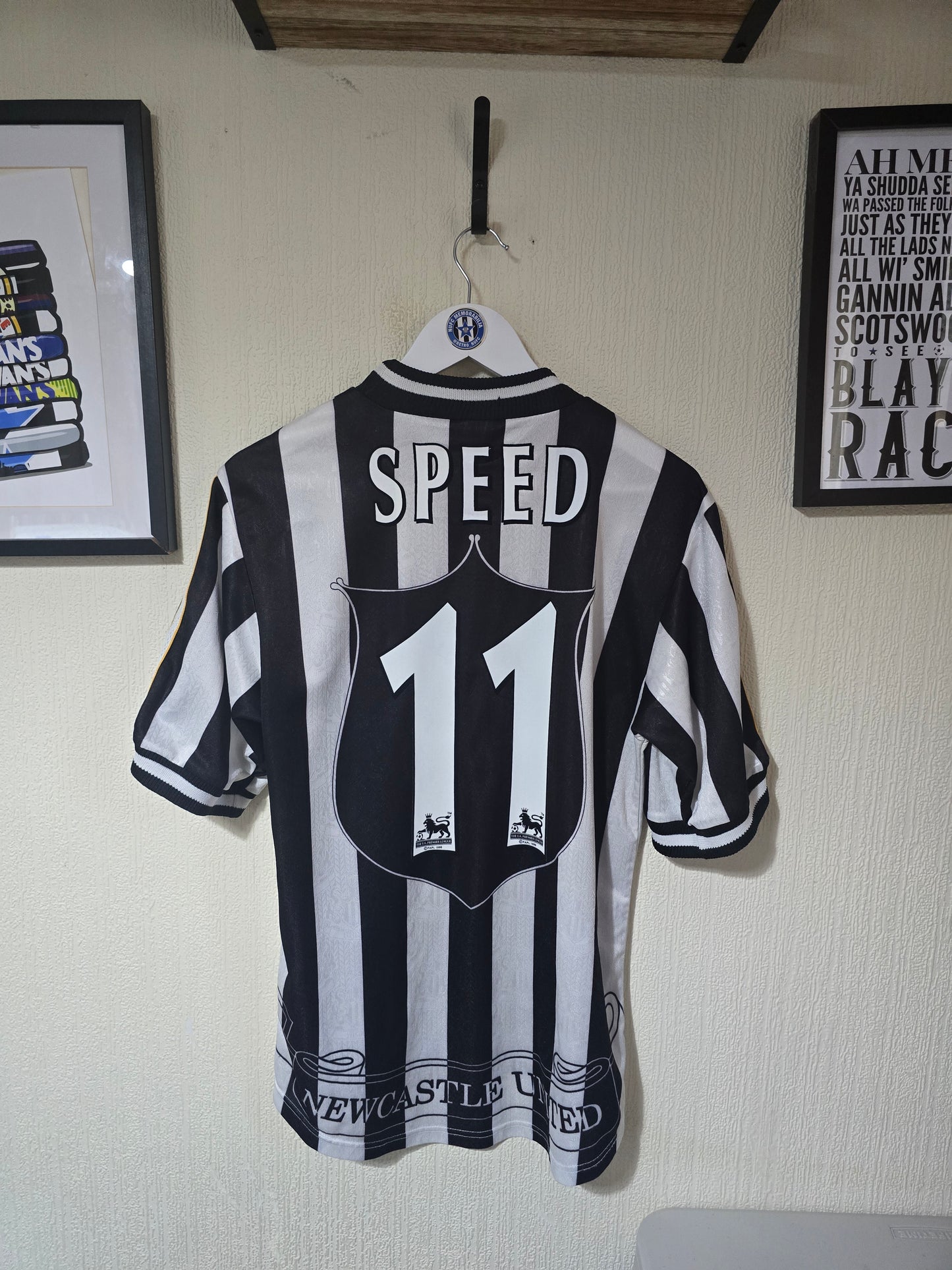Newcastle United 1997/99 Adidas Home Shirt #11 SPEED - Small