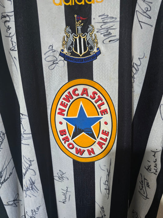 Newcastle United 1997/99 Adidas Home Shirt, Squad signed.