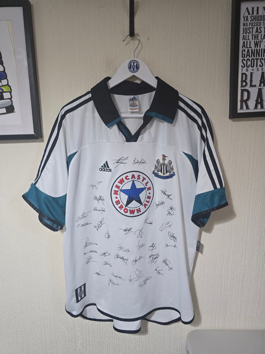 Newcastle United 1999/00 Adidas Away Shirt, Squad Signed.