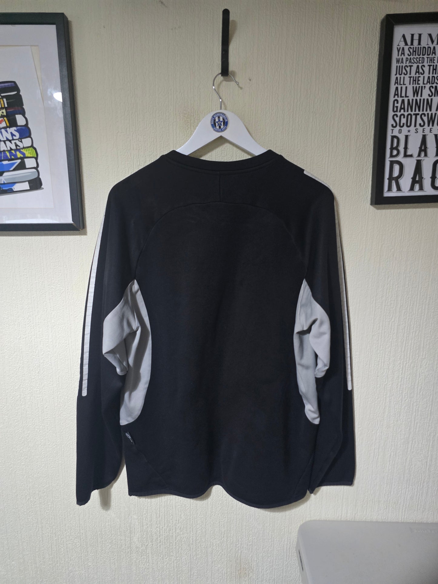 Newcastle United 2002/03 Adidas Sweatshirt - Medium