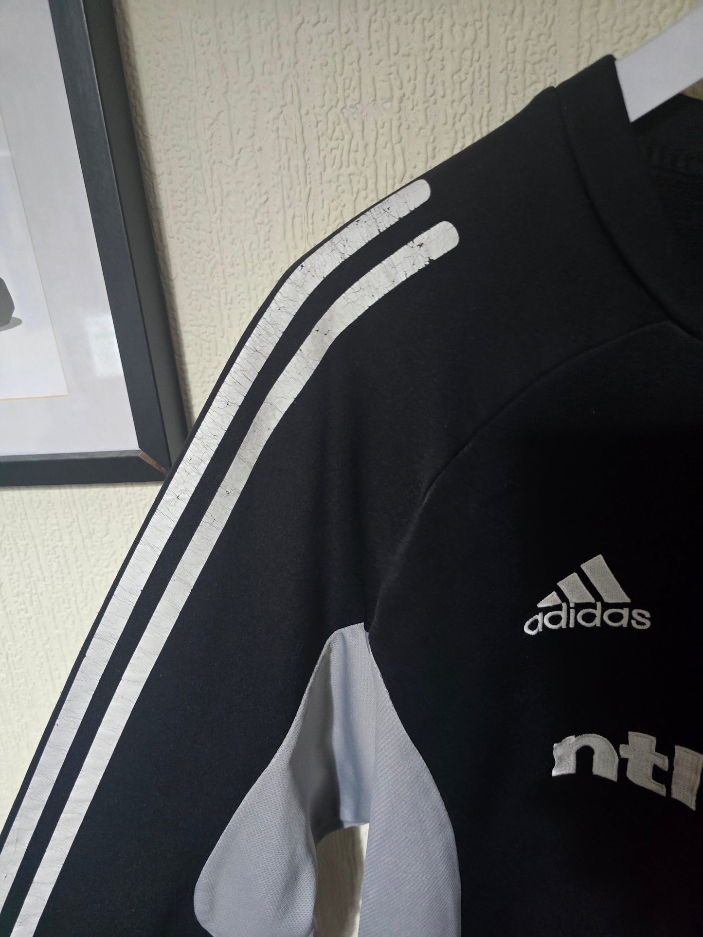 Newcastle United 2002/03 Adidas Sweatshirt - Medium