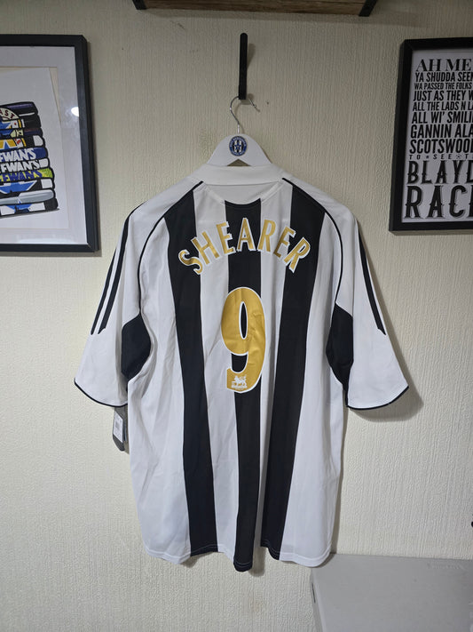Newcastle United 2005/07 Adidas Home shirt BNWT #9 SHEARER - XL