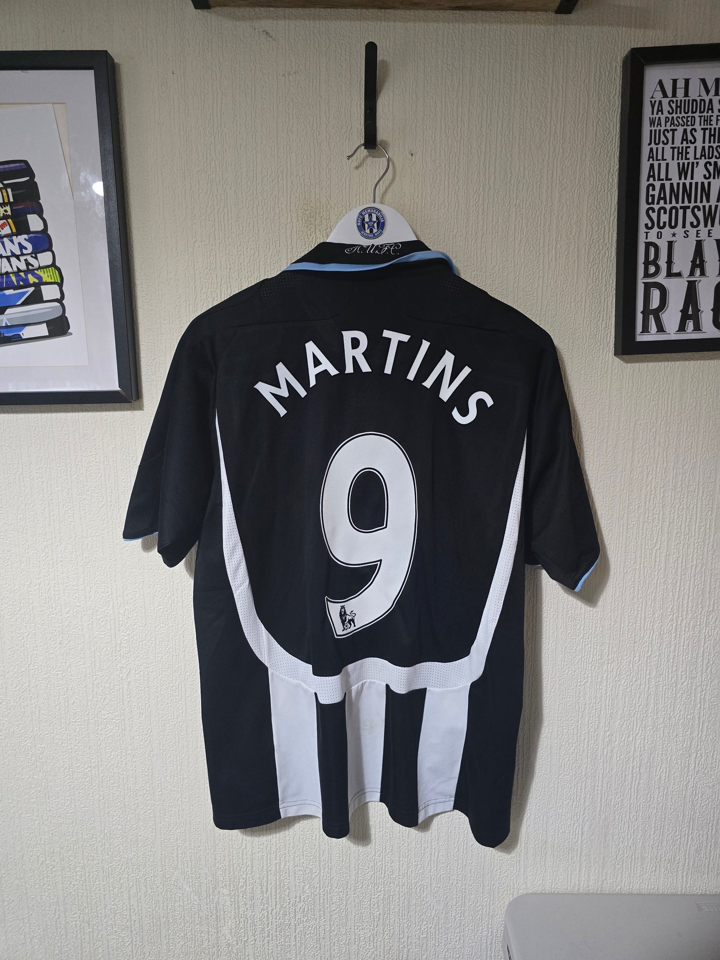 Newcastle United 2007/09 Adidas Home shirt #9 MARTINS - Small