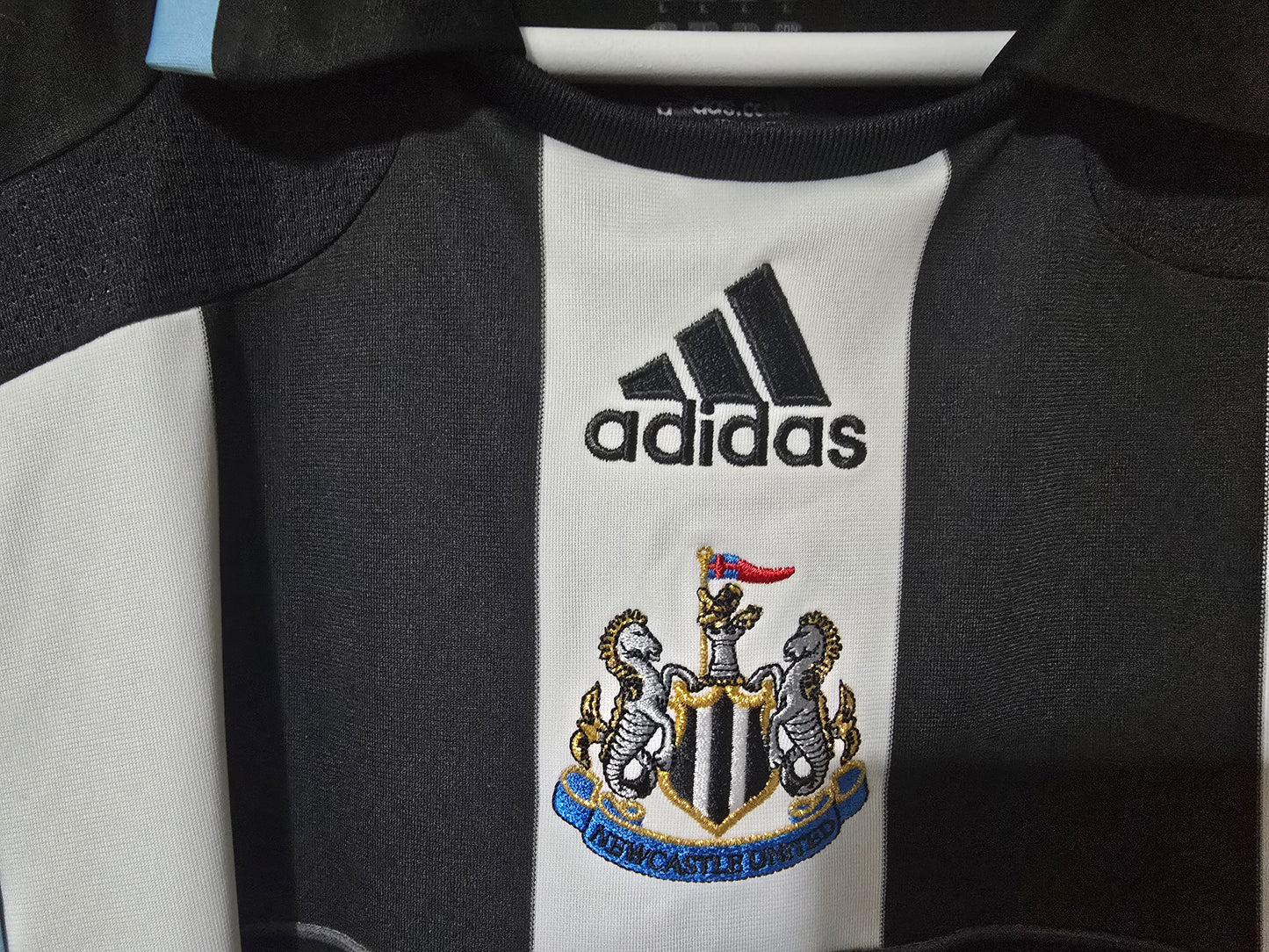 Newcastle United 2007/09 Adidas Home shirt #16 MILNER - Large