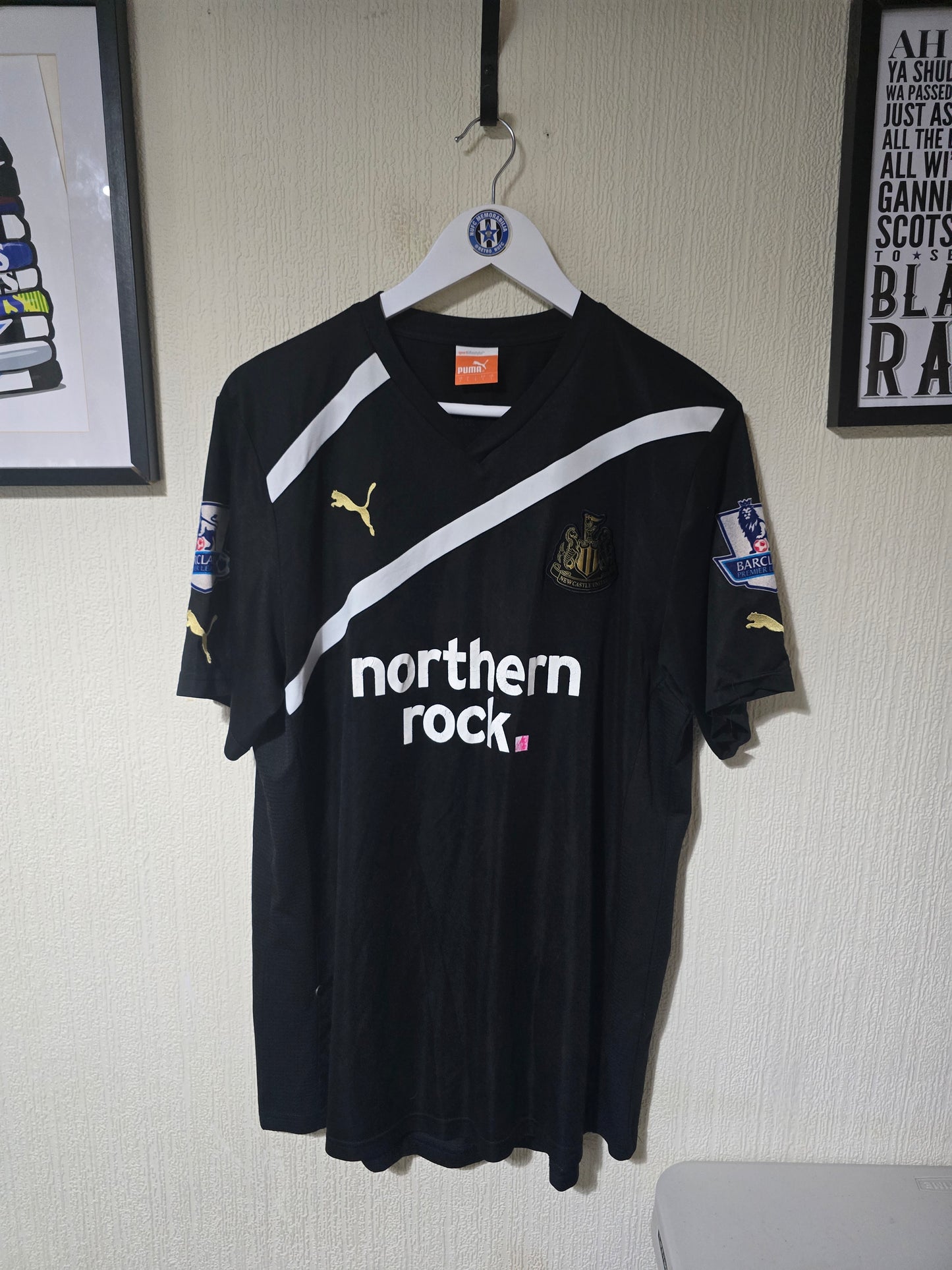 Newcastle United 2011/12 Puma Third Shirt #2 COLOCCINI - Large