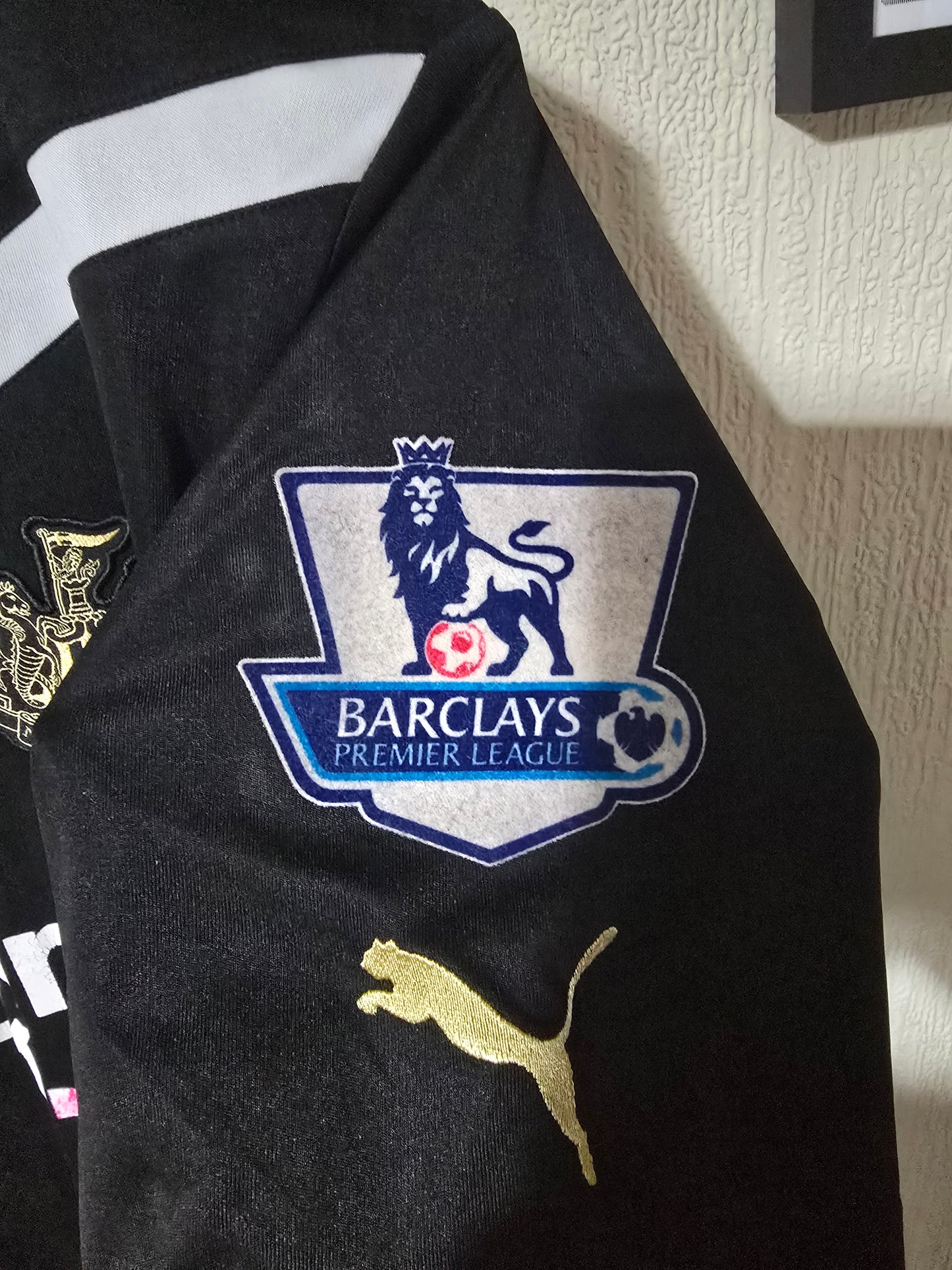 Newcastle United 2011/12 Puma Third Shirt #2 COLOCCINI - Large